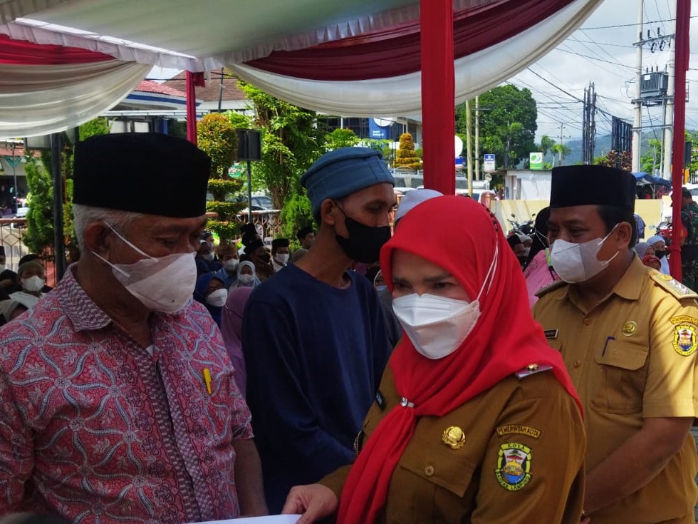 Pemkot Bandar Lampung Serahkan Insentif Guru Ngaji
