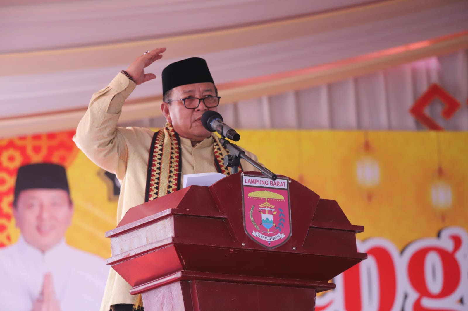 Bangun Sejumlah Ruas Jalan di Lampung Barat, Gubernur Arinal Janji Alokasikan Rp42 Miliar 