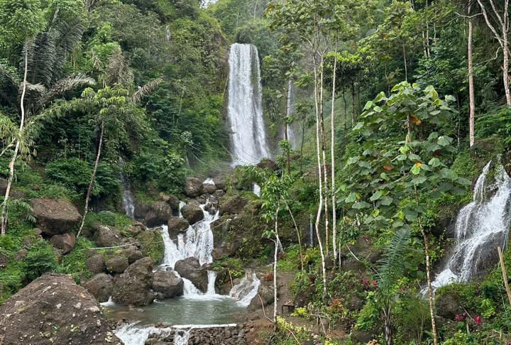 Curug Cikurutug, Pesona Air Terjun Alami yang Mudah Dijangkau di Selatan Cianjur