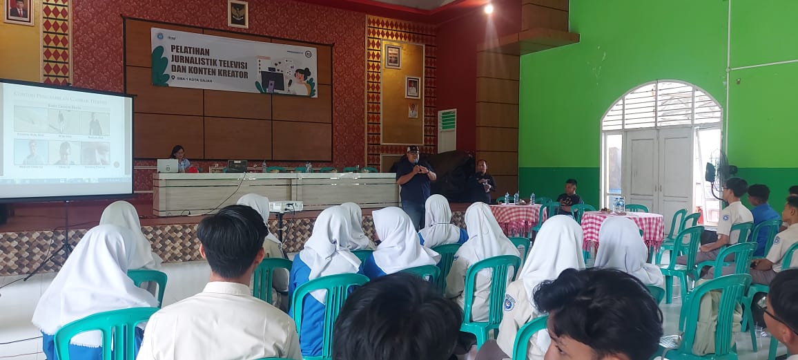IJTI Lampung Gelar Pelatihan Jurnalistik di SMAN 1 Kotagajah