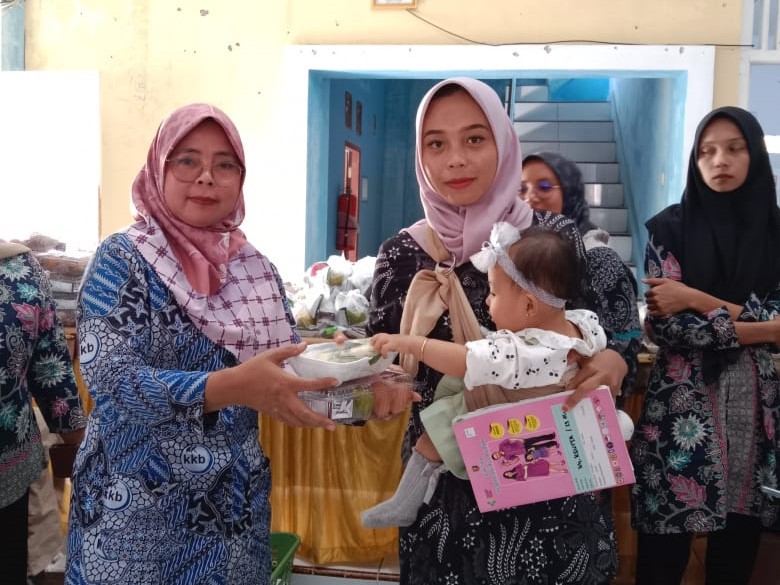 PIN Polio Pekon Gunung Terang Dibarengi Penyaluran PMT Program Pencegahan Stunting