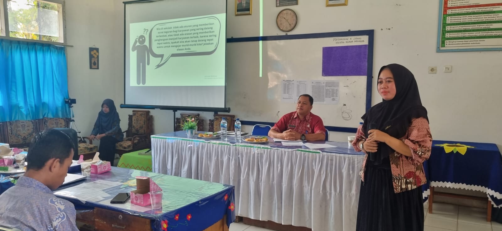 SMPN 1 Way Tenong Pembekalan CGP Materi Penerapan Budaya Positif di Sekolah 