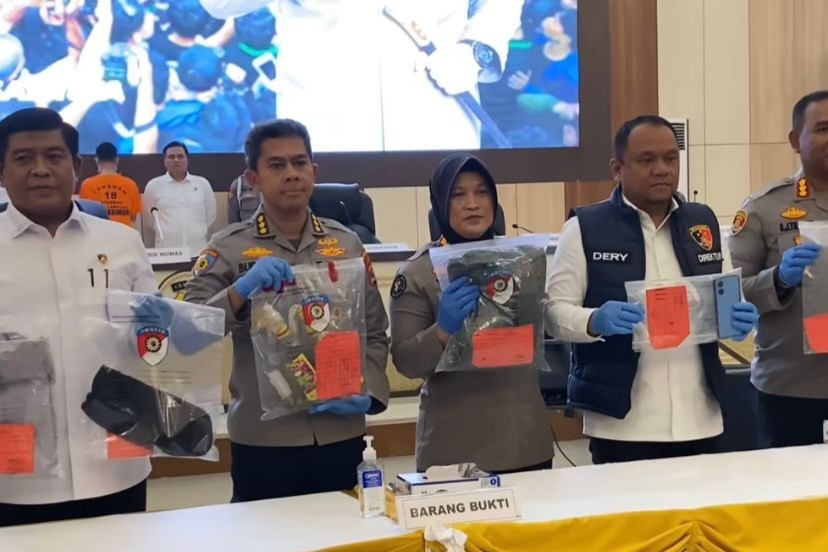 Polisi Tetapkan FJ Tersangka Teror Bom Molotov Saat Demo DPRD Lampung