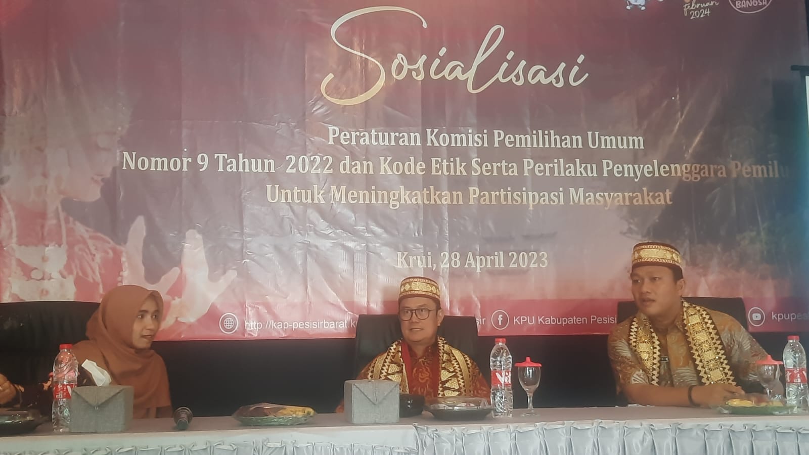KPU Pesbar Gelar Sosialisasi PKPU No.9/2022 dan Kode Etik Penyelenggara Pemilu