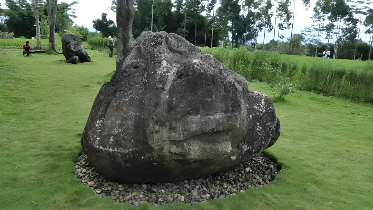 Situs Tebingtinggi dan Warisan Megalitik Pagar Alam