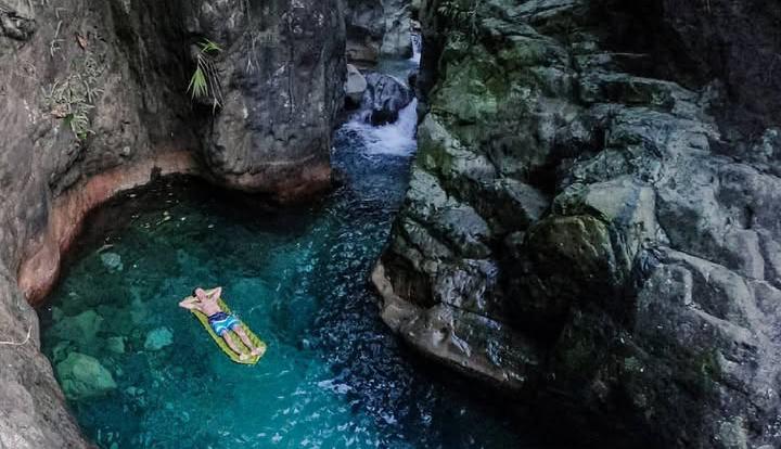 Curug Leuwi Lieuk, Surga Kolam Alami Tersembunyi di Pegunungan Sentul