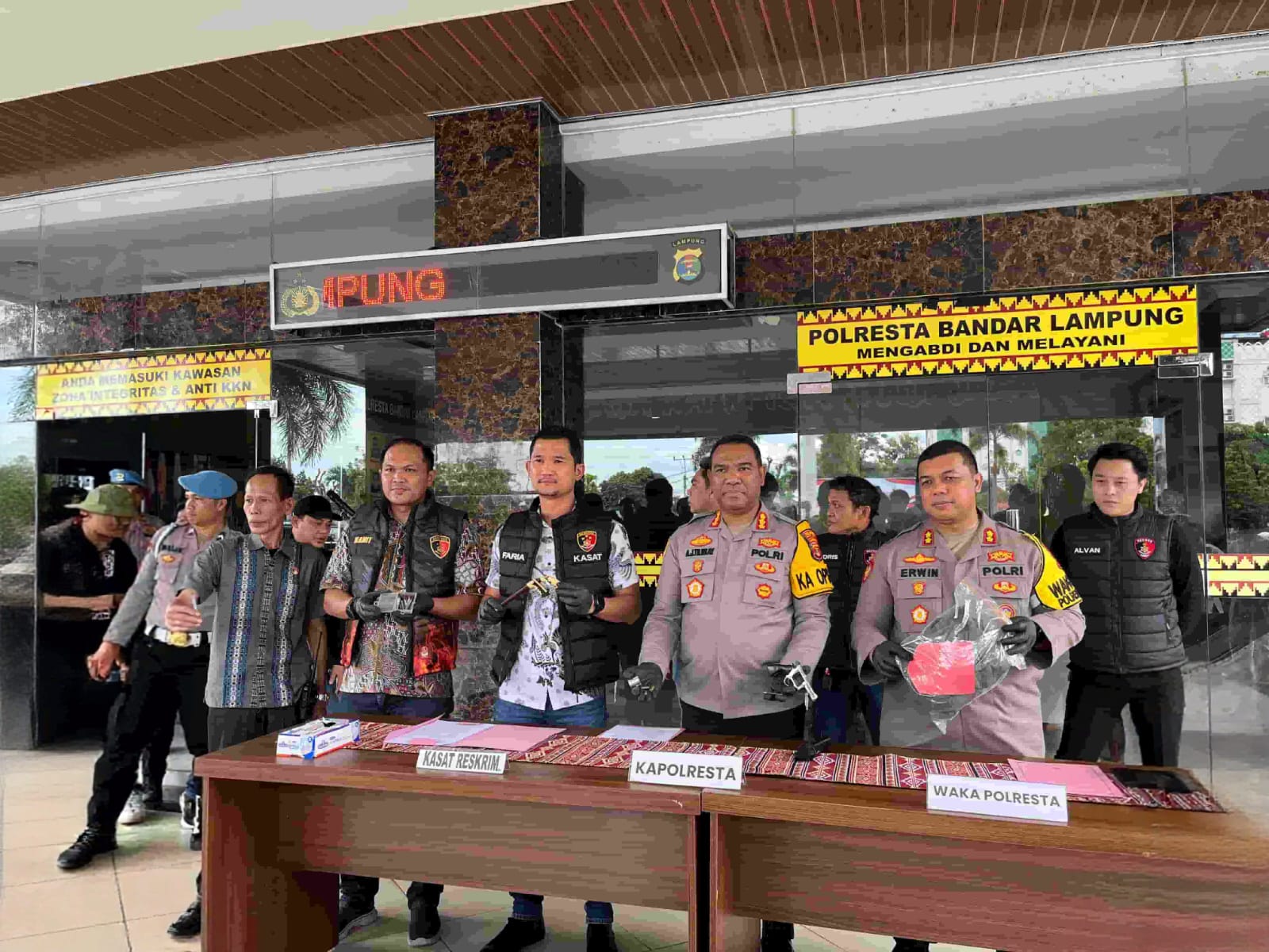 Melawan Petugas, Pelaku Curanmor Bandar Lampung Tewas Ditembak