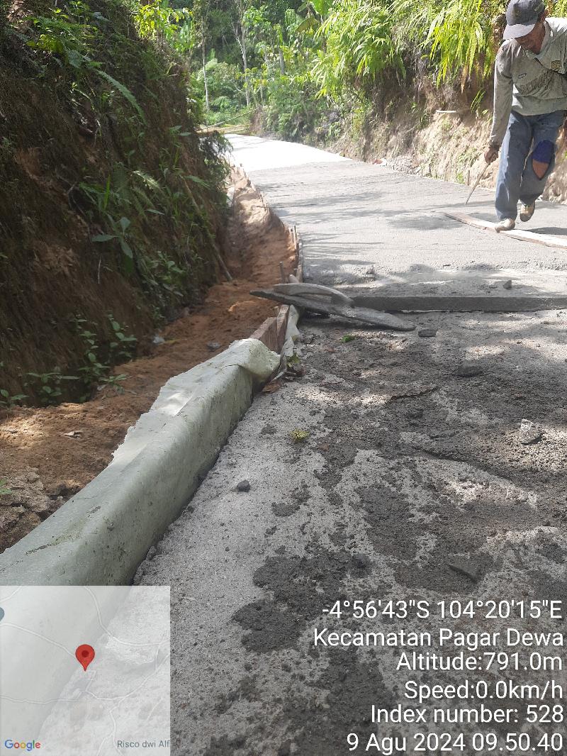 Banyak Manfaat Pembangunan Jalan Produksi Pekon Pahayu Jaya Kembali di Lanjut