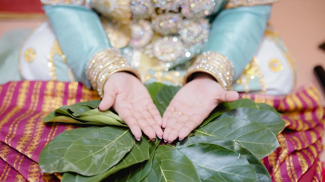 Upacara Adat Mappacci: Tradisi Penyucian Diri Suku Bugis di Sulawesi Selatan