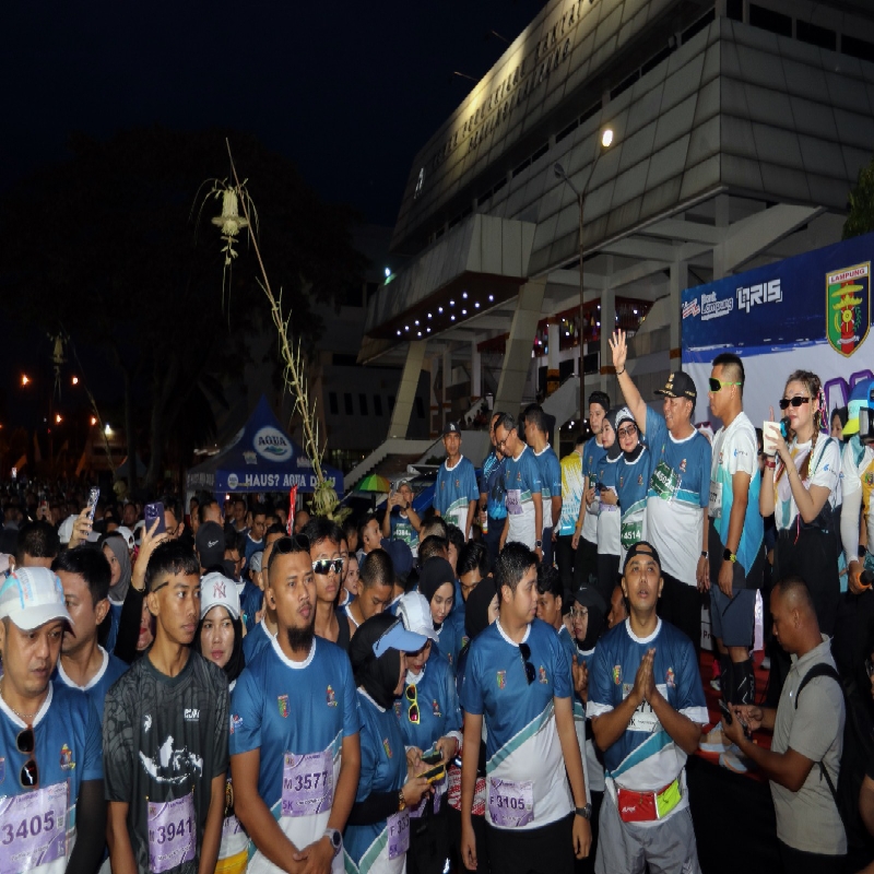 Gubernur Arinal Bersama Ribuan Peserta Ramaikan Lampung Half Marathon 2024