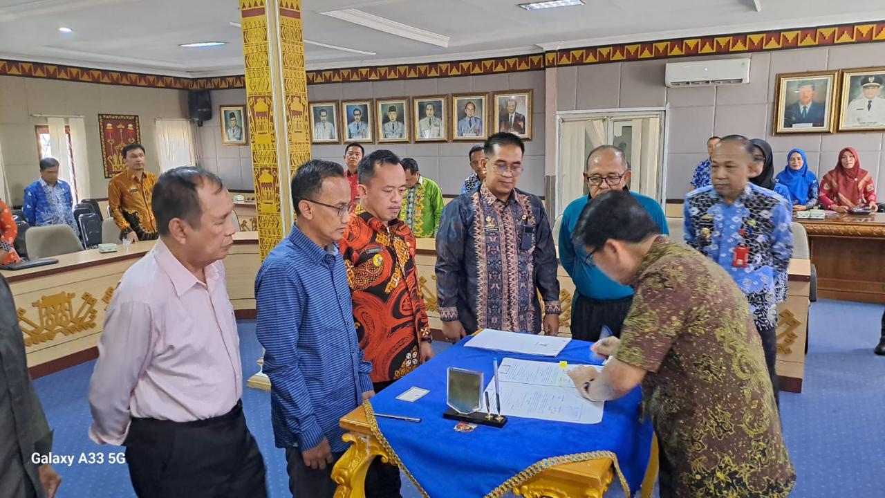Pemkab Lampung Utara Teken Kerja Sama Revitalisasi Pasar Dekon Bersama PT Lingga Teknik Utama
