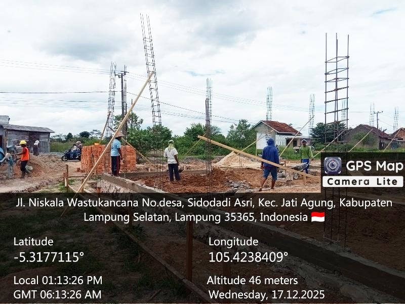 Babinsa Kawal Pembangunan Kopdes di wilayah Binaan 