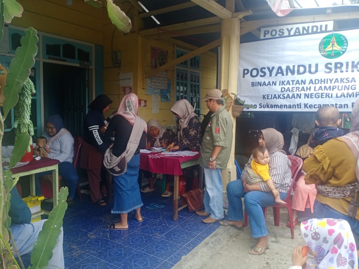 Kampanyekan Program Bertajuk Jurus 671, KKI Lampung Barat Kunjungi Dua Posyandu