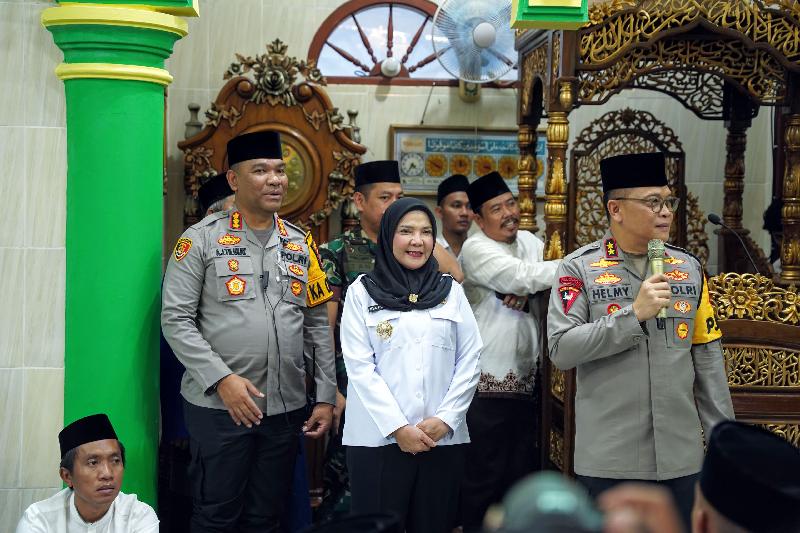 Bersama Pemprov dan Polda Lampung, Bunda Eva Gelar Safari Ramadan di Kecamatan TBS