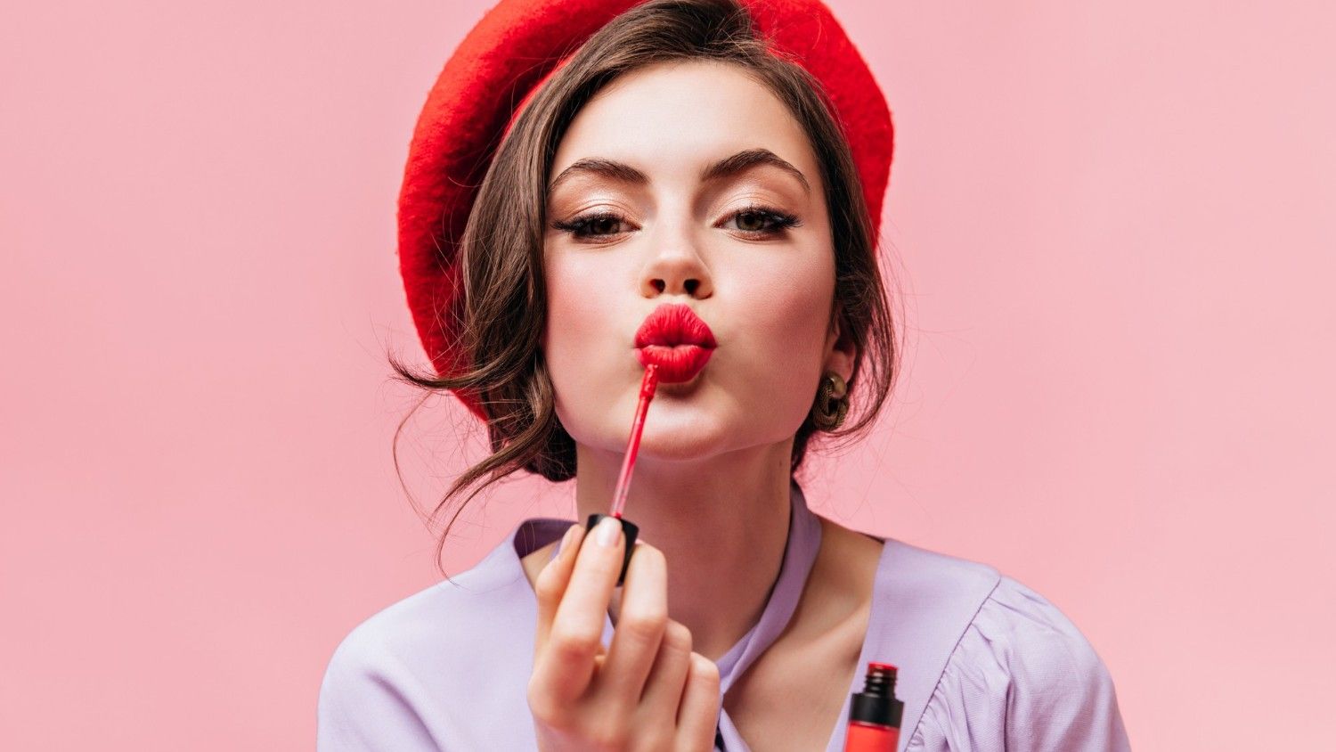 Rahasia Memilih Warna Lipstik Sesuai Undertone Kulit agar Wajah Tampak Cerah