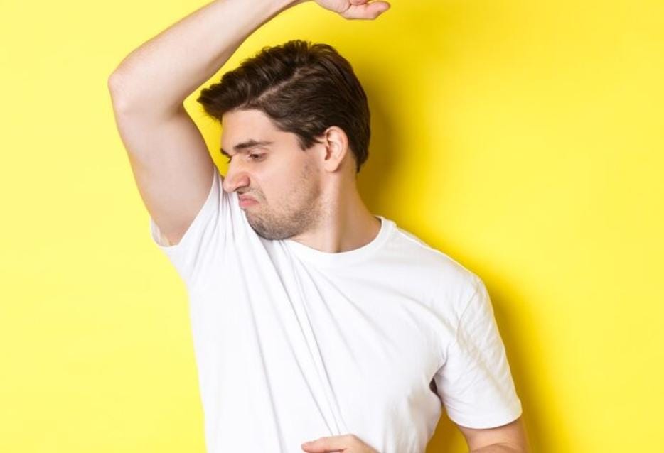 Sulit Mendeteksi Bau Badan Sendiri? Ini Penjelasan dan 6 Cara Efektif untuk Mengeceknya