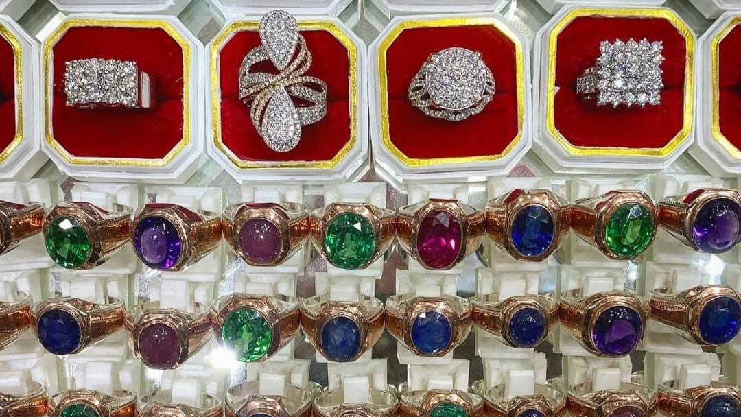 Batu Mulia Martapura: Permata Khas Banjar Bernilai Ekonomi dan Budaya