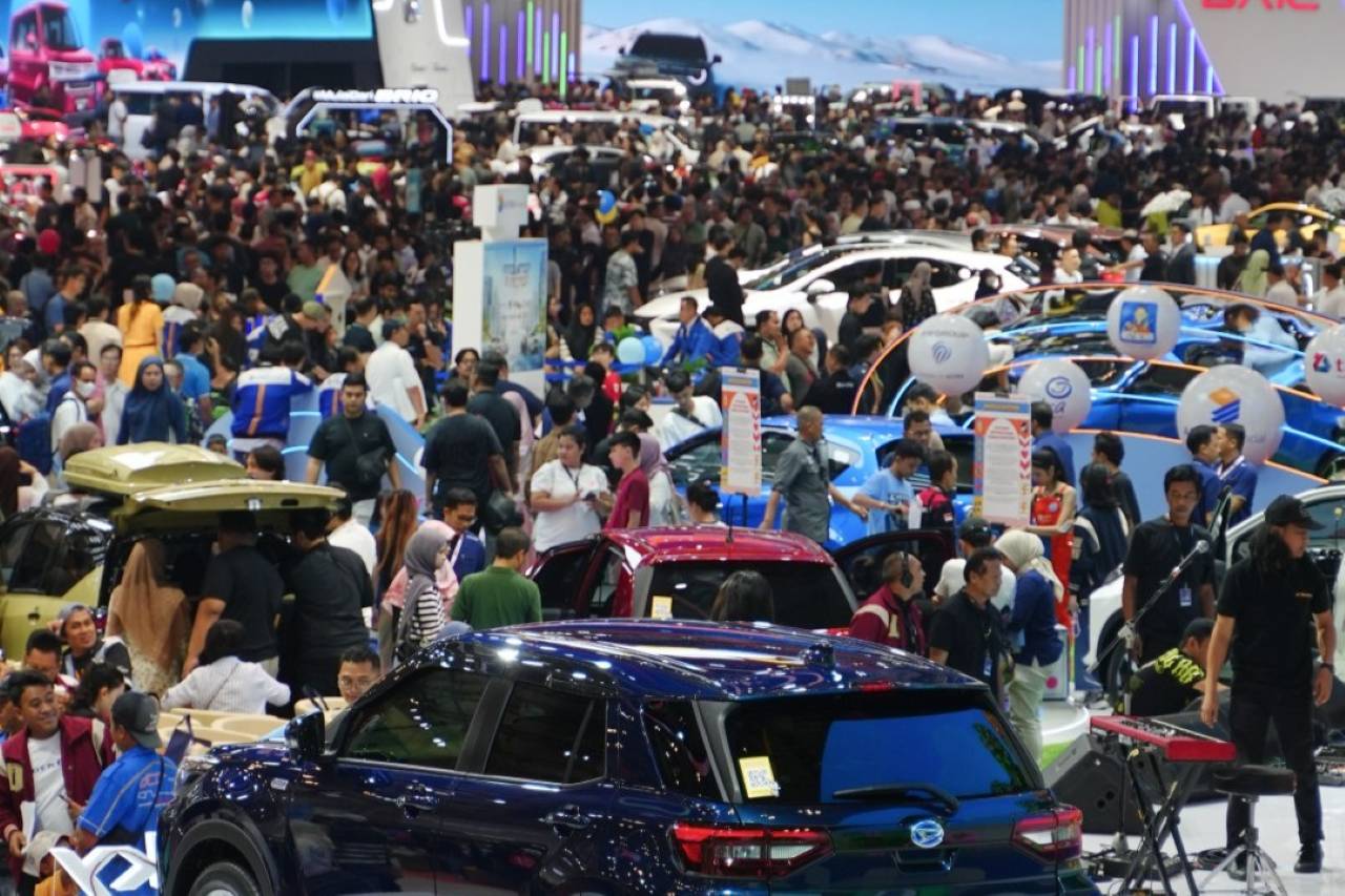 Target Penjualan Mobil 900.000 Unit Terancam Meleset, Gaikindo Siap Revisi