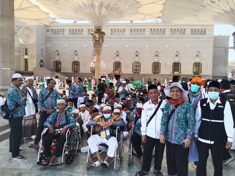 Besok, Jemaah Haji Lampung Barat Bergeser dari Madinah ke Makkah