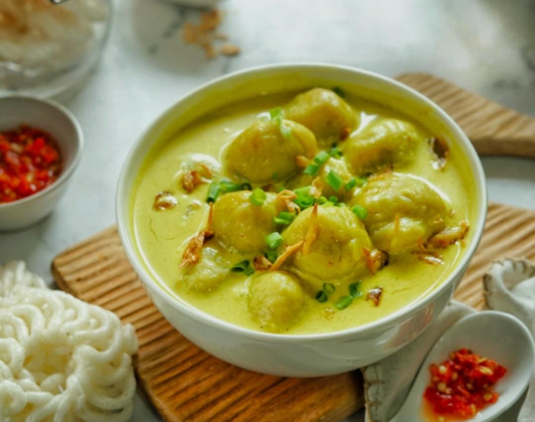 Celimpungan: Kuliner Berkuah Khas Palembang yang Kaya Rasa