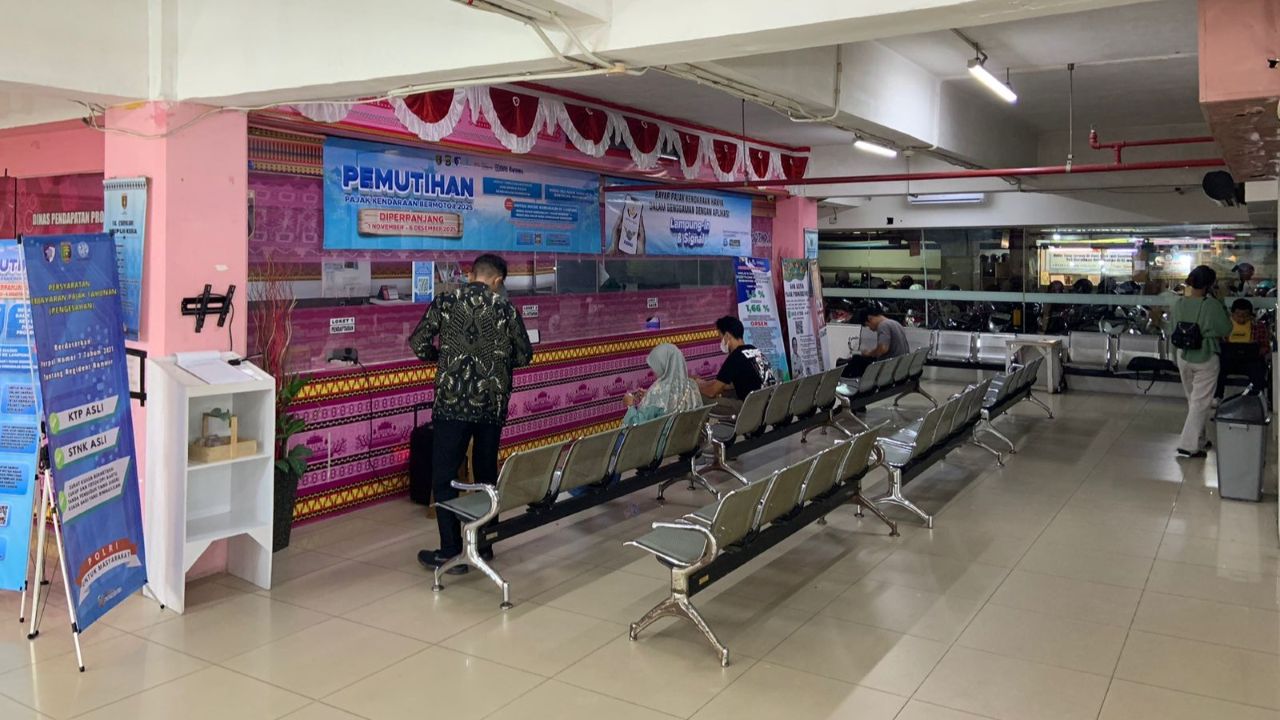 Program Pemutihan Pajak Diperpanjang, Namun Samsat MBK Masih Sepi Pengunjung