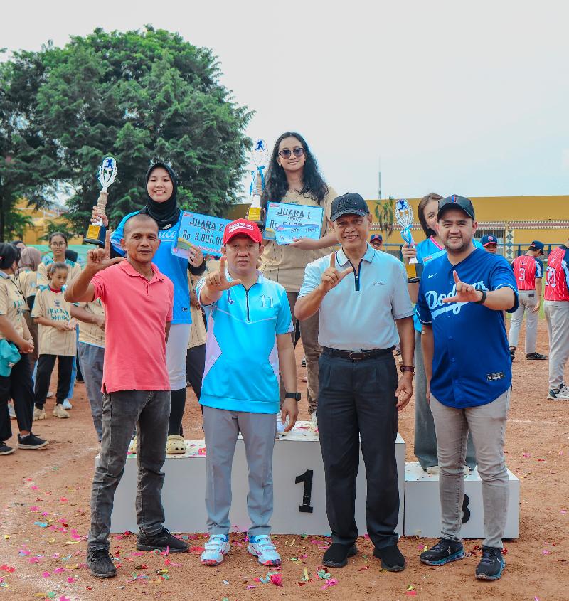 Gubernur Lampung Tutup Kejurnas Softball Outsiders Inc Cup 2025