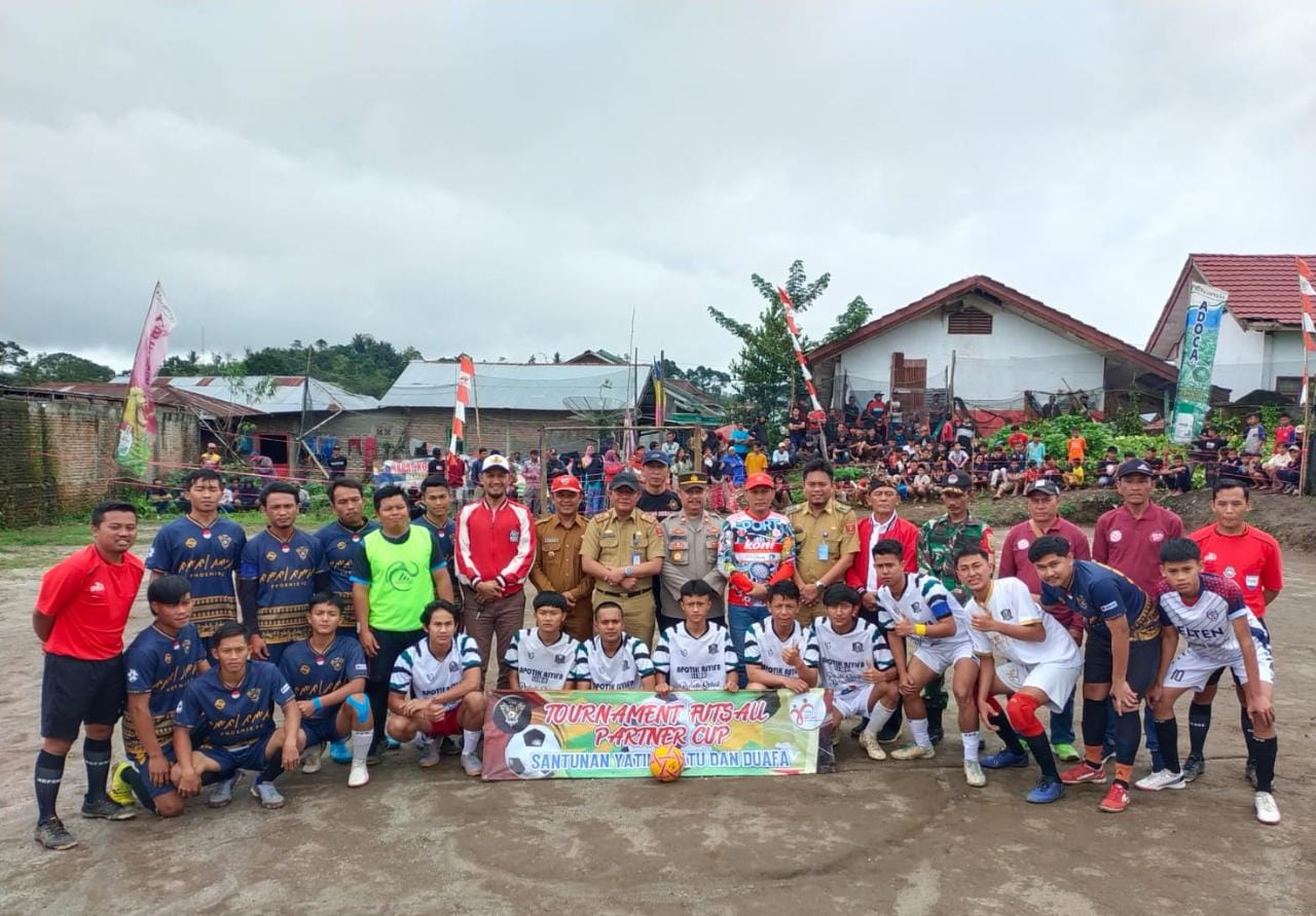 Sukses! Puncak Turnamen Futsal di Tanjungraya Ditutup Dengan Bakti Sosial 