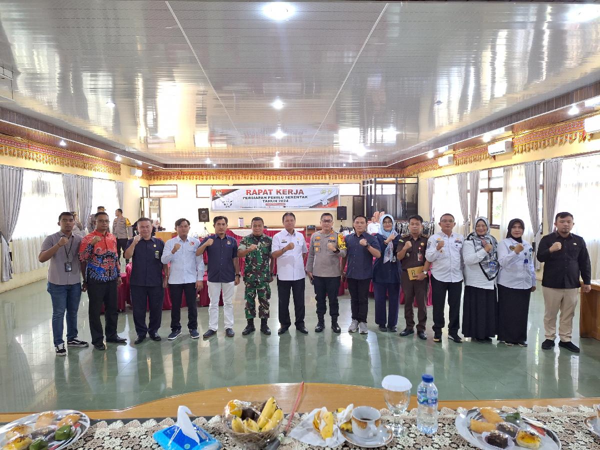 KPU Lampung Barat Minta Bantuan Pengamanan Kepolisian Mulai Pendistribusian Logistik