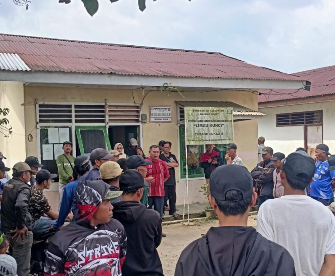 Krisis Air Bersih Sebulan, Warga Tanjung Raya Geruduk Kantor PDAM