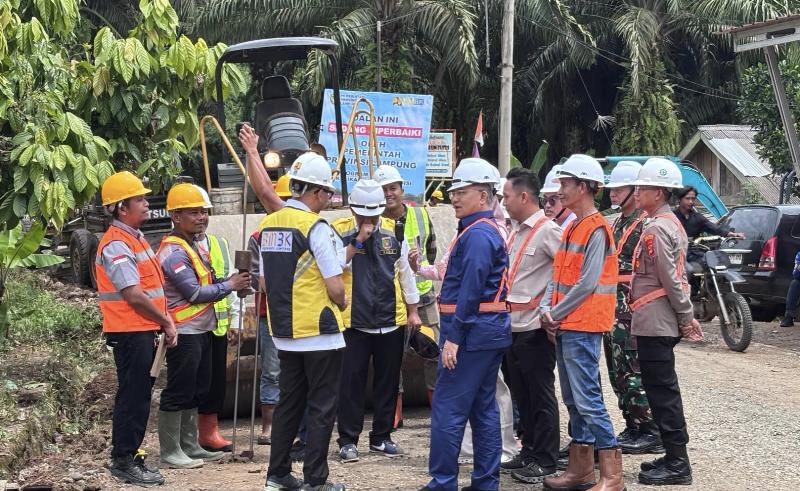 Akses Lampung–Sumsel Diperkuat, Tiga Ruas Jalan Way Kanan Mulai Diperbaiki