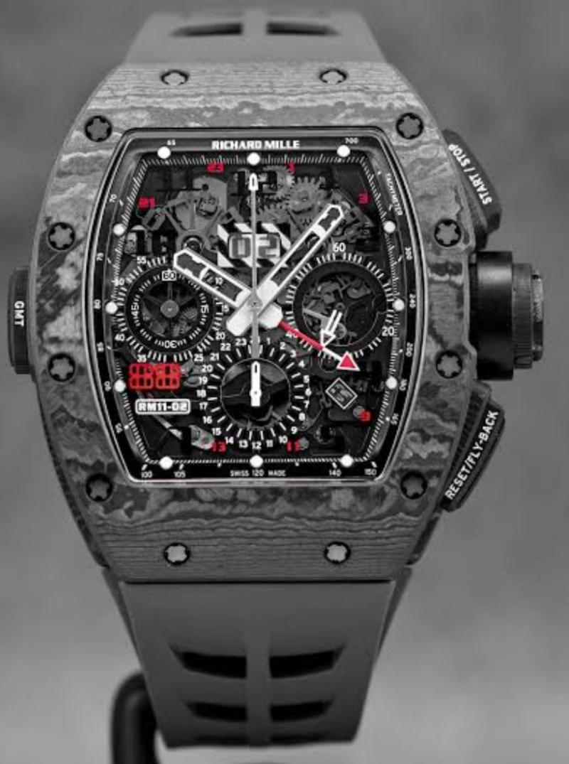 Deretan Jam Tangan Banyak Dipakai Artis Indonesia