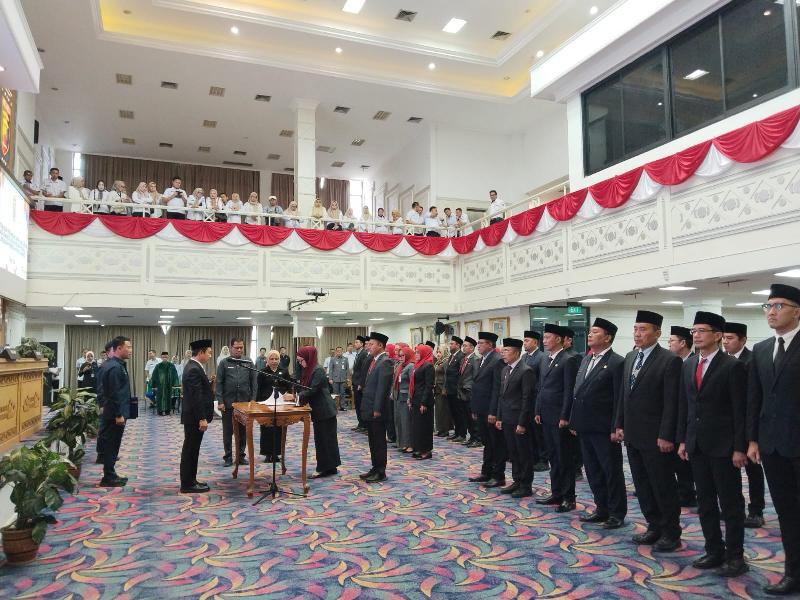 31 Pejabat Administrator dan Pengawas Pemprov Lampung Resmi Dilantik, Berikut Daftar Namanya