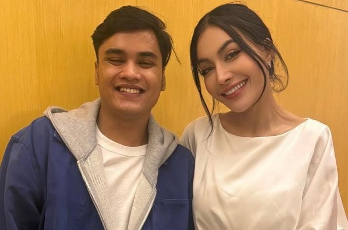 Momen Haru Pertemuan Denada dan Ressa Rizky Rossano Setelah 24 Tahun Terpisah