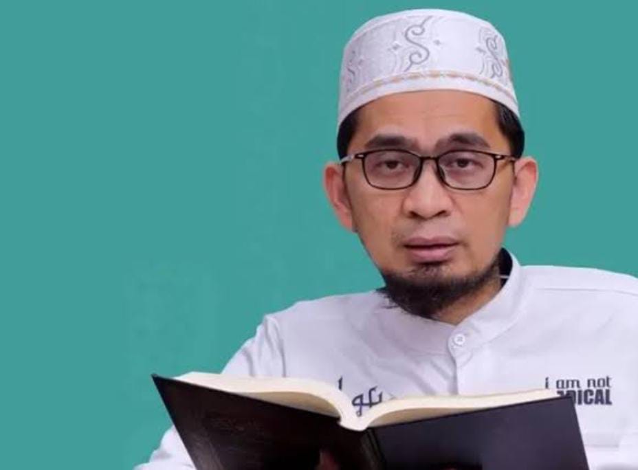 Ustadz Adi Hidayat Beri Penjelasan Tentang Keutamaan Sholat Dhuha