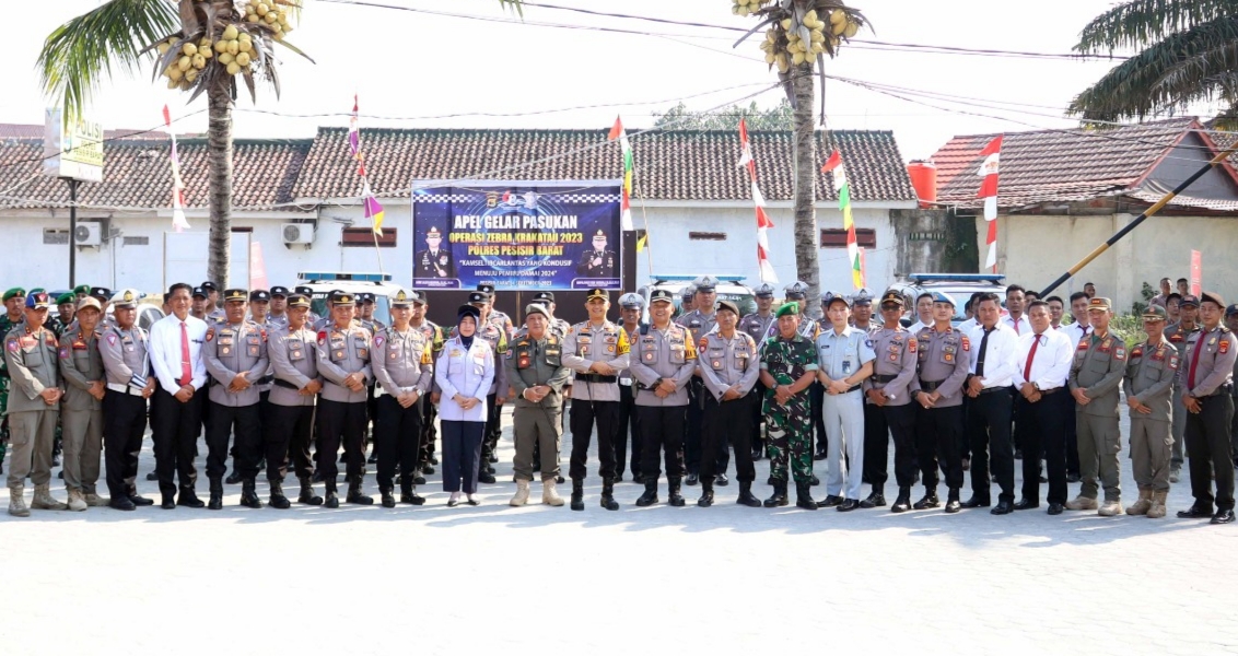 Kapolres Pesisir Barat Pimpin Apel Gelar Pasukan Ops Zebra Krakatau 2023