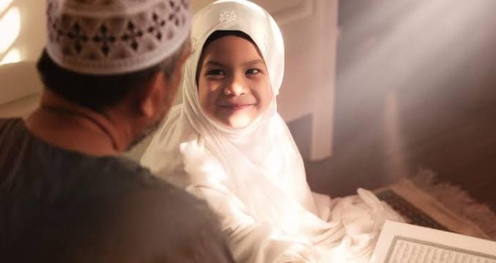 Begini Cara Mendidik Anak Perempuan Sesuai Syariat Islam