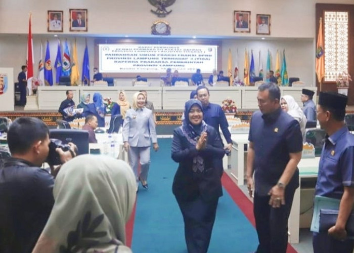 Paripurna DPRD Lampung Dihadiri Wagub