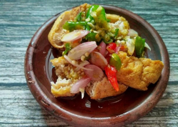 Tahu Gejrot: Kuliner Sederhana dengan Ledakan Rasa Khas Cirebon