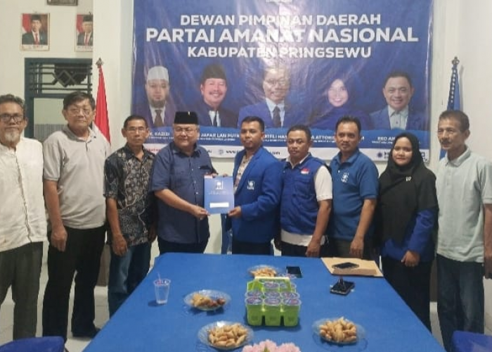17 Bacalon Pringsewu Terima Surat Tugas dari DPP PAN untuk Pilkada 2024