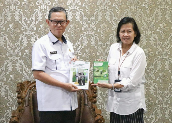 Sekdaprov Terima SP2020 dari Kepala BPS Lampung 
