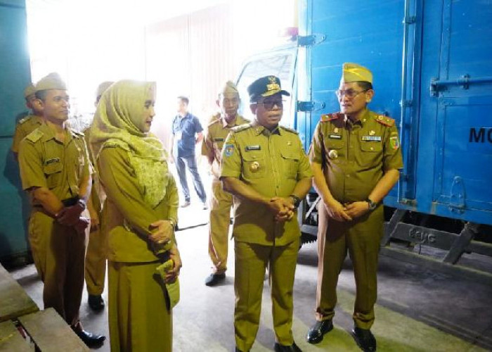 Pj Gubernur Samsudin Tinjau Kesiapan Buffer Stock, Pastikan Kebutuhan Masyarakat Saat Terjadi Bencana