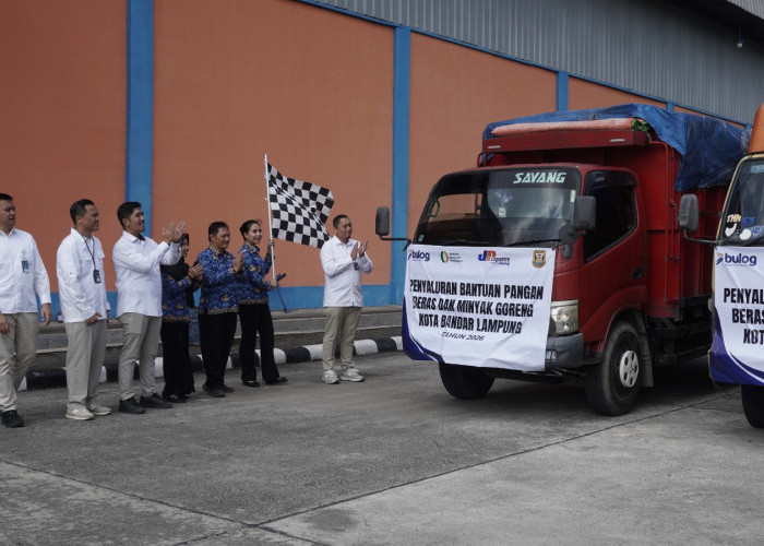 Bulog Kanwil Lampung Salurkan Bantuan Pangan untuk 1,2 Juta Warga Jelang Hari Raya