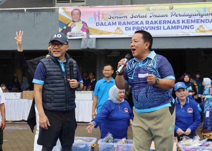 Gubernur Arinal, Mendag Zulkifli dan FKPLP Senam Bersama di Stadion Pahoman Bandar Lampung 