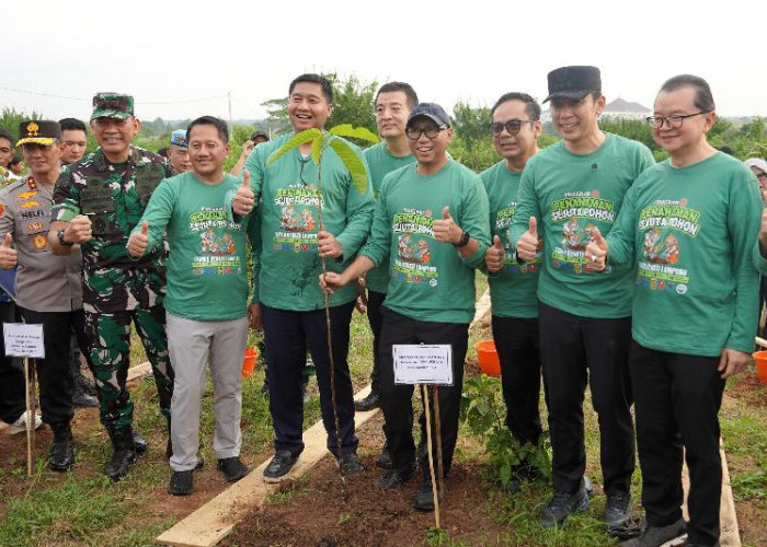 Menteri PKP dan Gubernur Lampung Tanam Sejuta Pohon di Taman Kehati Kotabaru