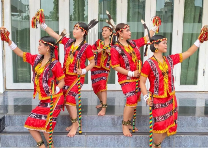 Mengenal Tari Gantar, Tarian Dayak Penuh Makna dari Kalimantan Timur