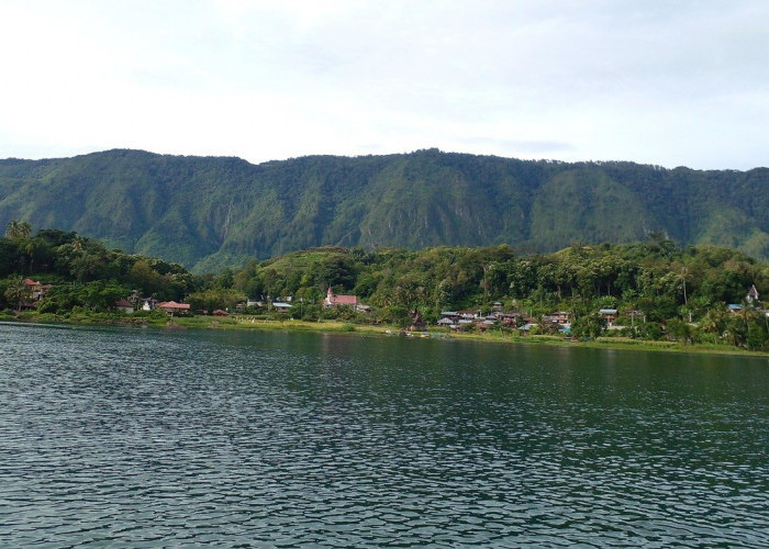 Pulau Samosir, Keindahan Alam dan Tradisi Leluhur di Jantung Danau Toba