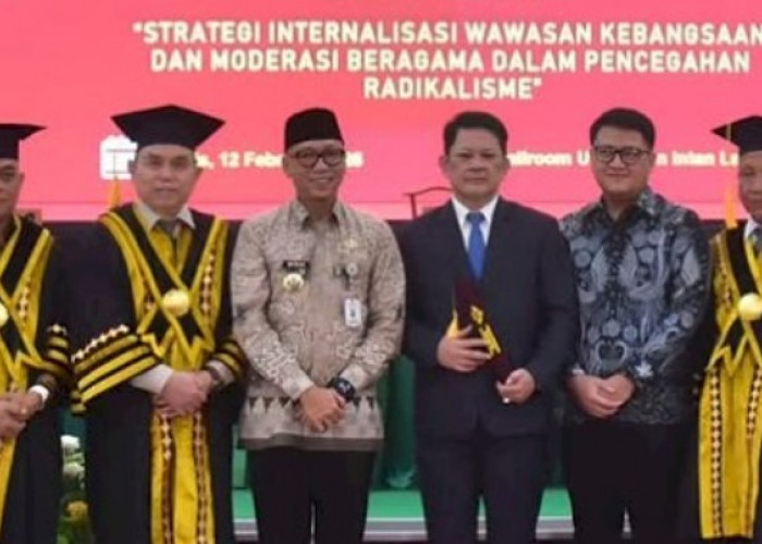 Ketua DPRD Lampung Hadiri Promosi Doktor M Firsada