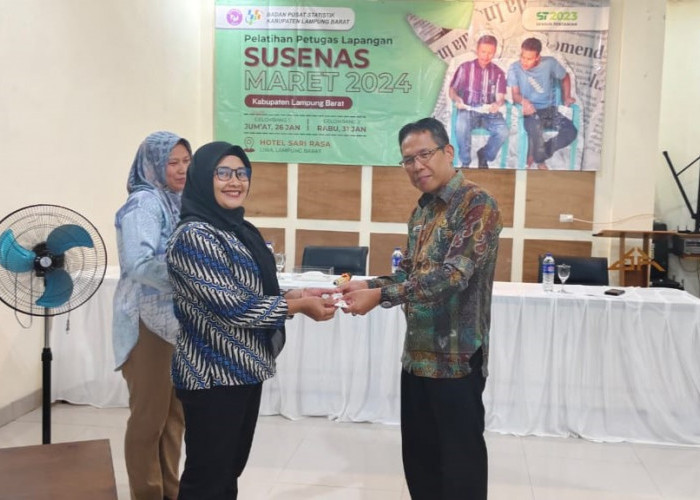 Kepala BPS Lampung Barat Tutup Pelatihan Petugas Susenas Maret 2024