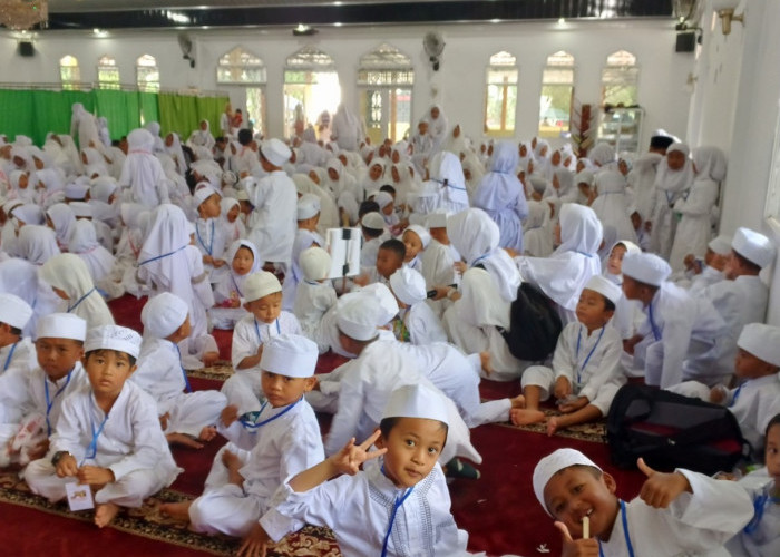 Buka Bimbingan Manasik Haji RA, M. Yusuf: Tanamkan Pemahaman Agama Islam sejak Dini