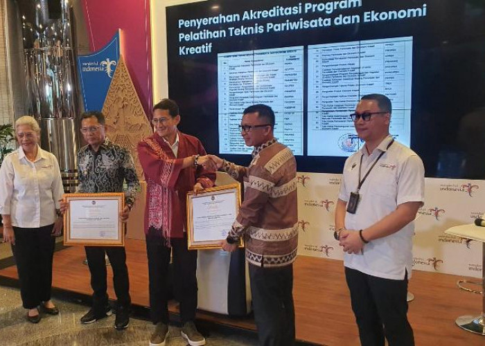 Provinsi Lampung Raih Sertifikat Akreditasi A Program Pelatihan Teknis Pariwisata dan Ekonomi Kreatif